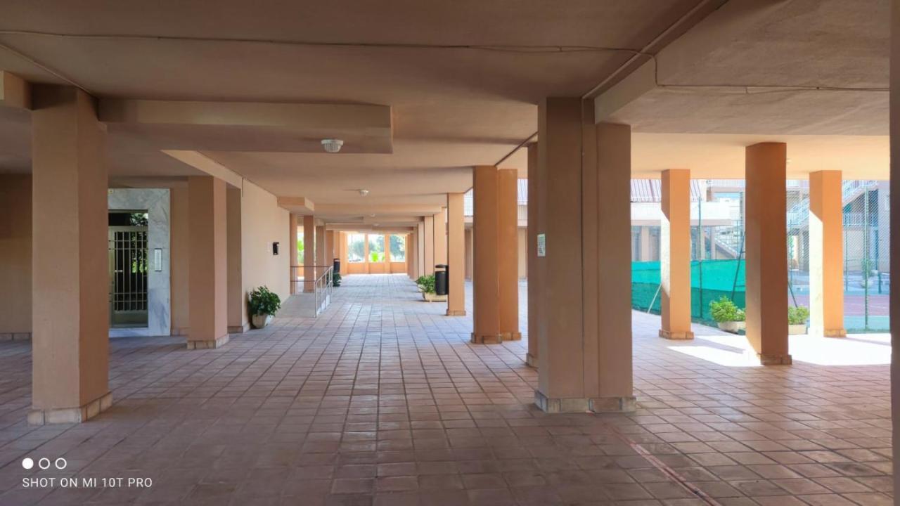 Salobrena - Primera Linea De Playa Junto Al Paseo Maritimo Exterior photo